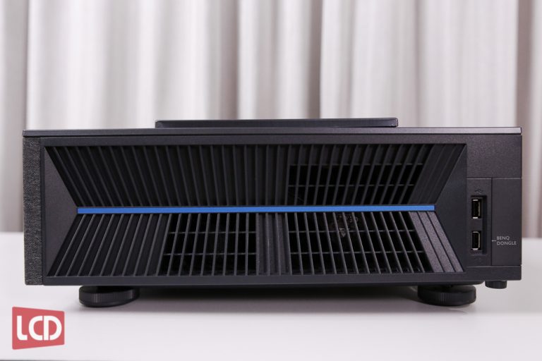 รีวิว BenQ V7050i 4K HDR Ultra Shortthrow Laser Projector มาพร้อม